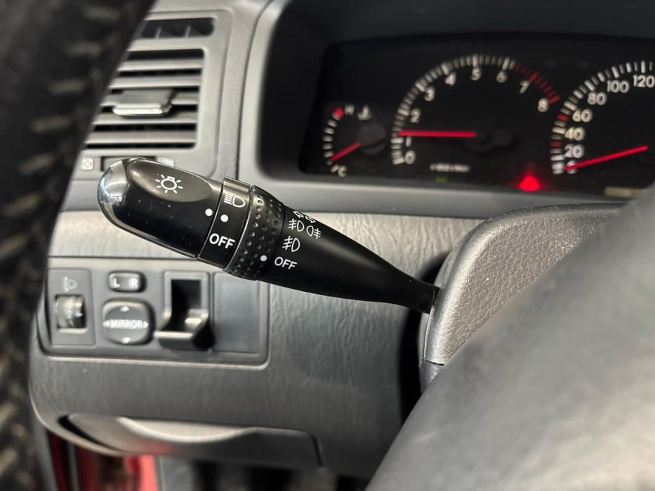 TOYOTA Corolla Verso 2003