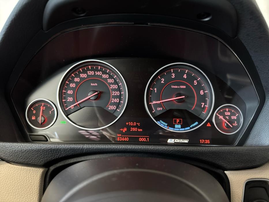 BMW 330 2017