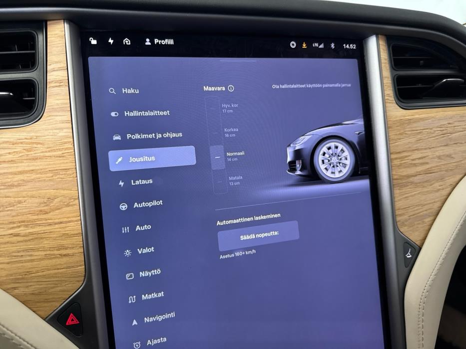 TESLA Model S 2018