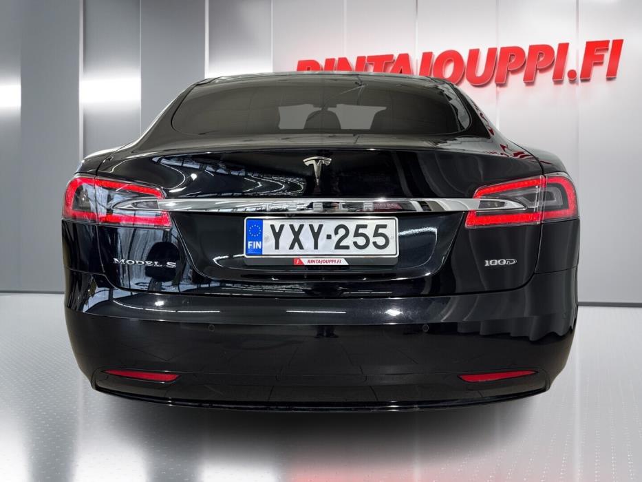 TESLA Model S 2018