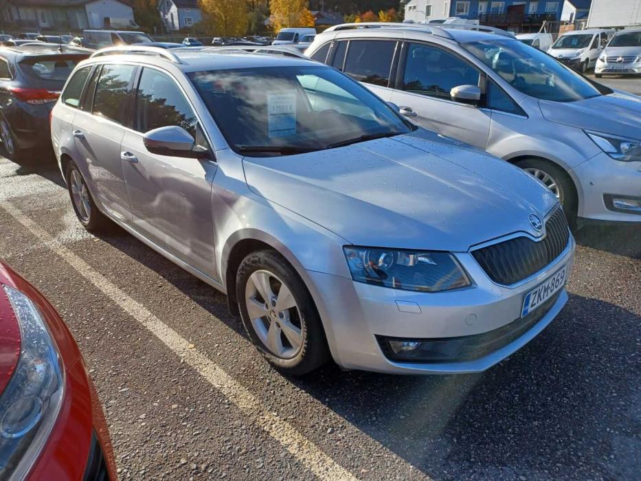 SKODA Octavia 2015