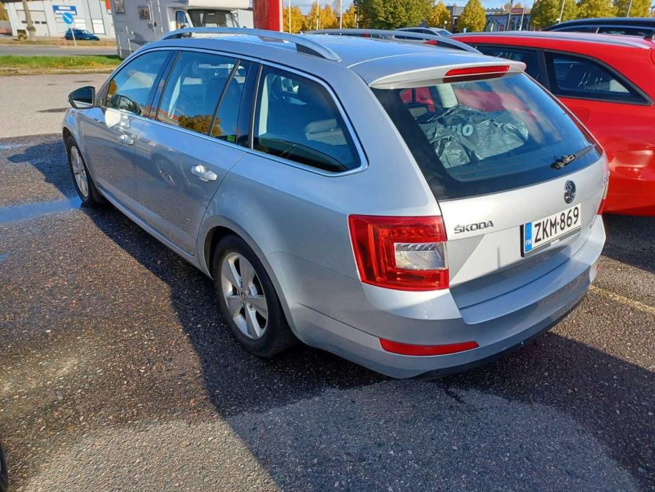 SKODA Octavia 2015