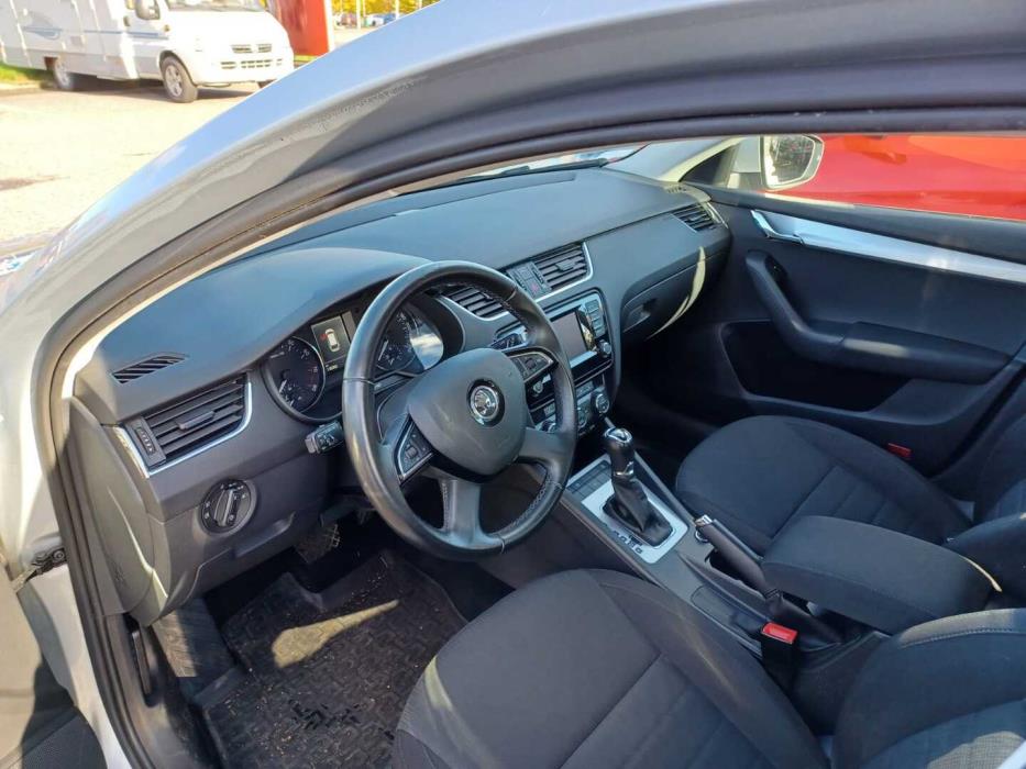 SKODA Octavia 2015