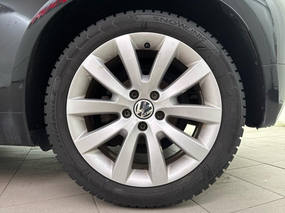 VOLKSWAGEN Scirocco 2011