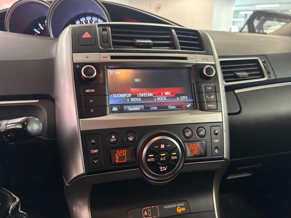 TOYOTA Verso 2014