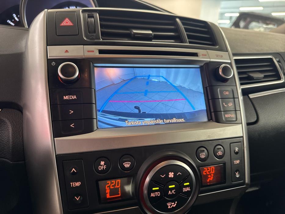 TOYOTA Verso 2014