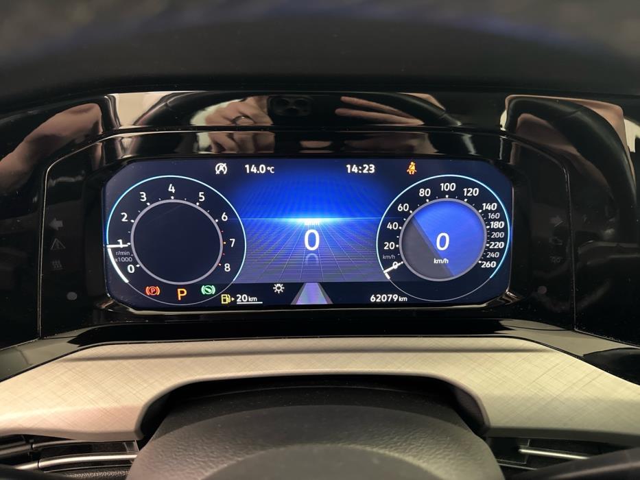 VOLKSWAGEN Golf 2022