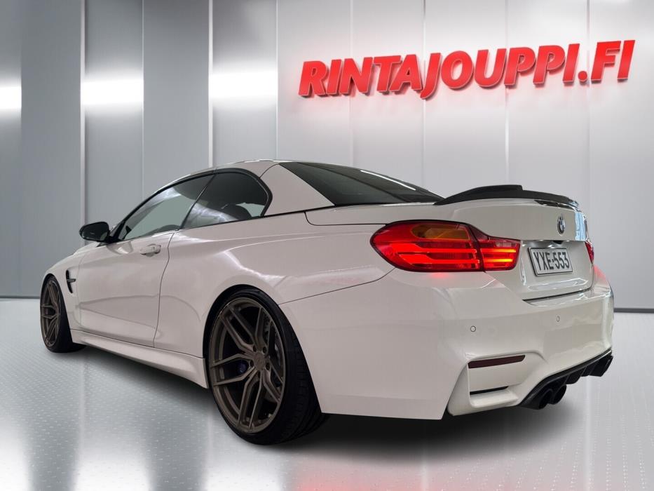 BMW M4 2015