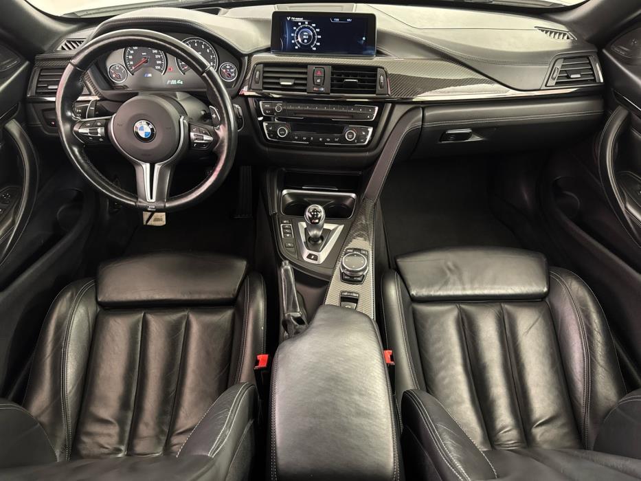 BMW M4 2015