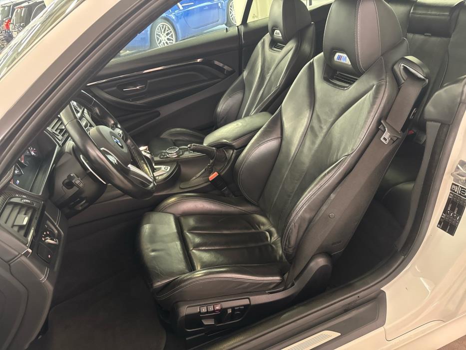 BMW M4 2015