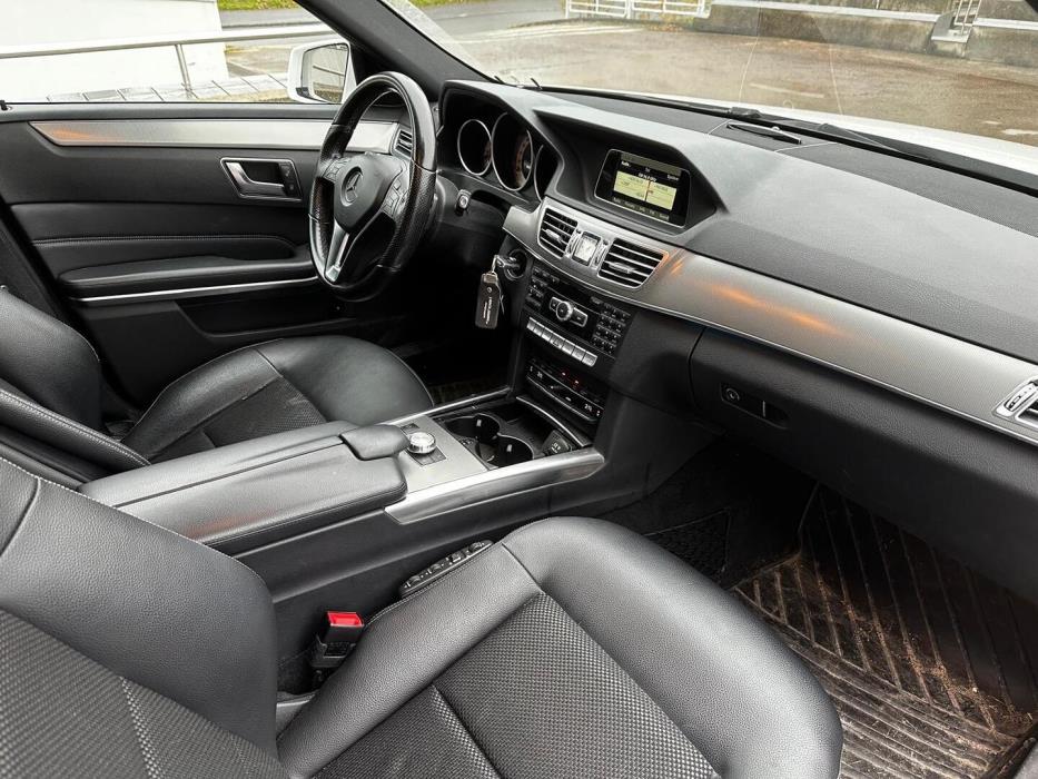 MERCEDES-BENZ E 2015