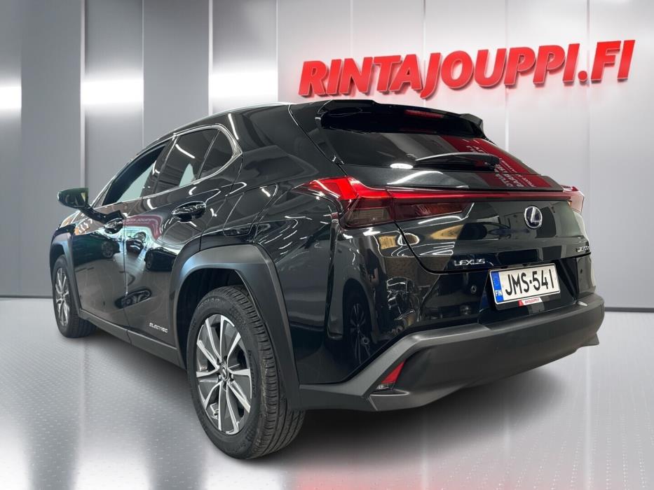 LEXUS UX 2022