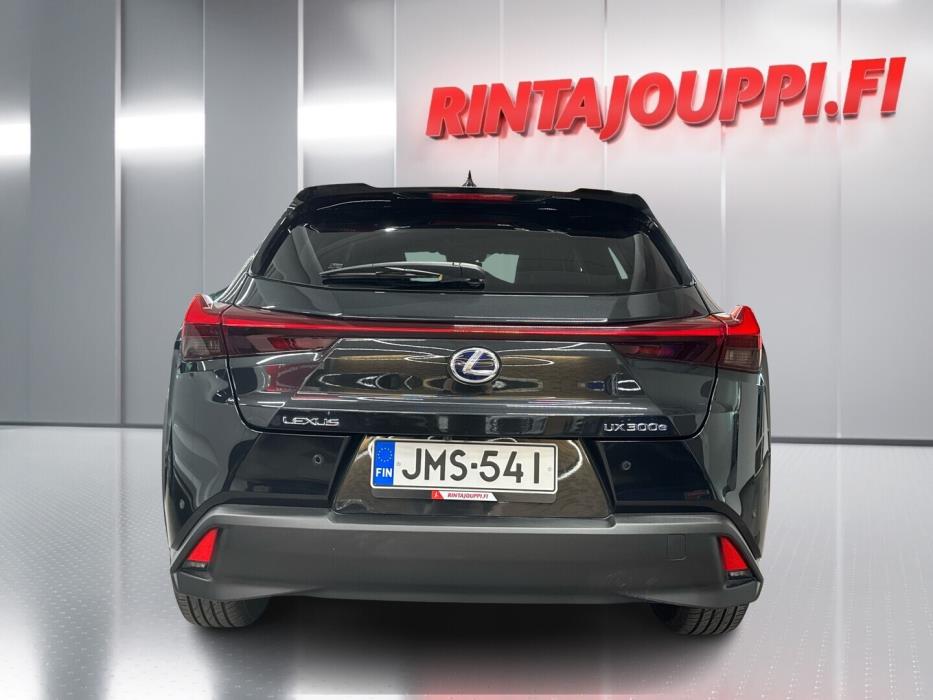 LEXUS UX 2022