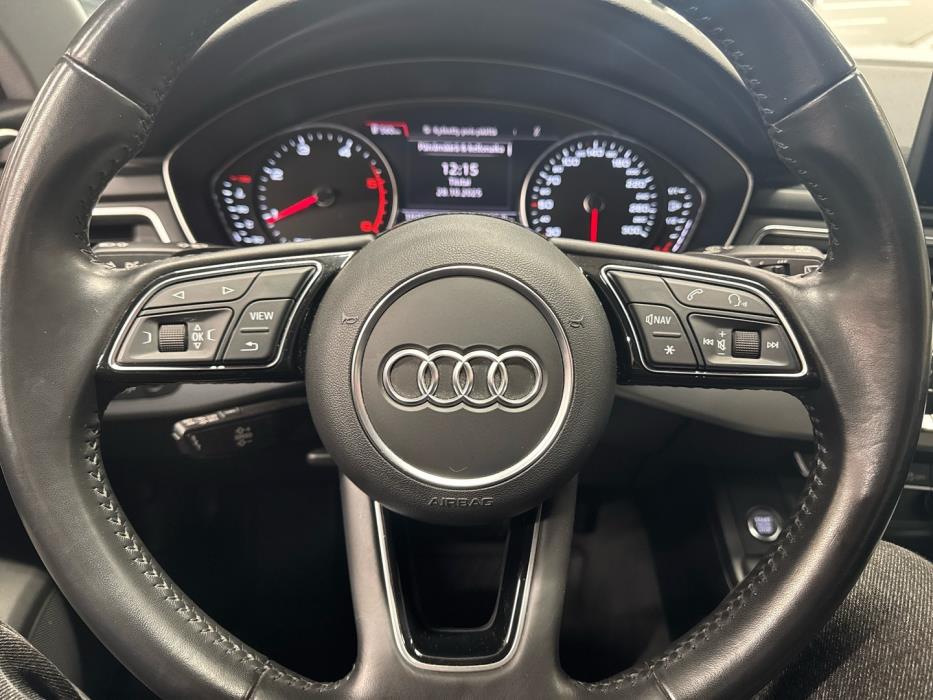 AUDI A4 2018
