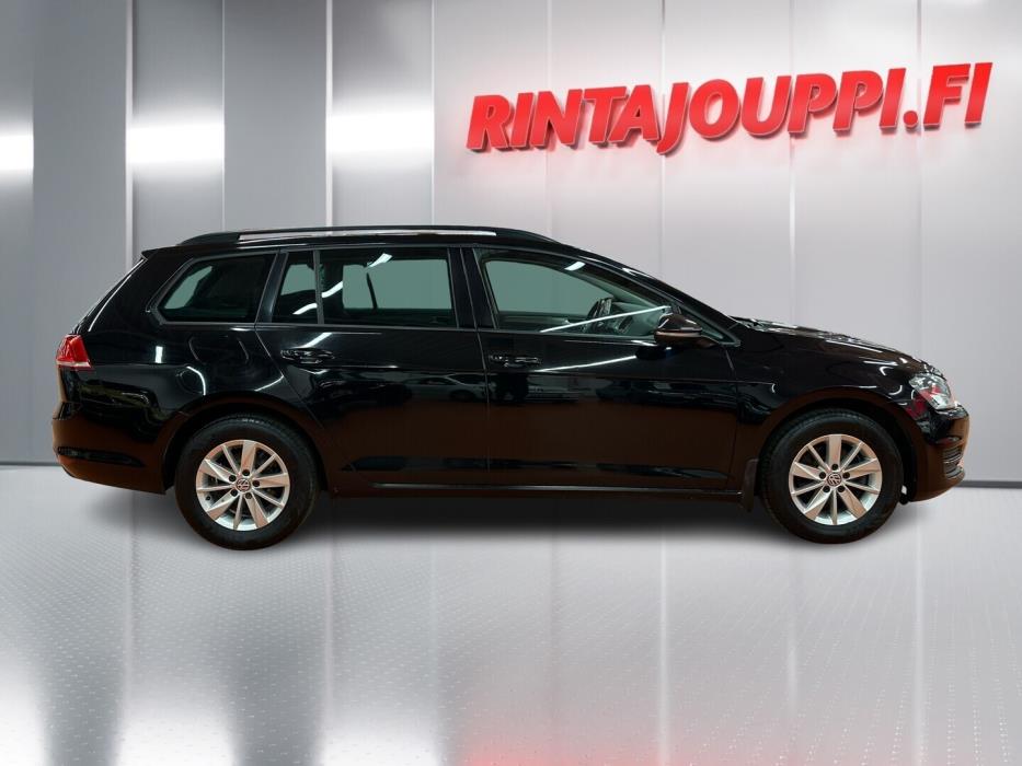VOLKSWAGEN Golf 2014