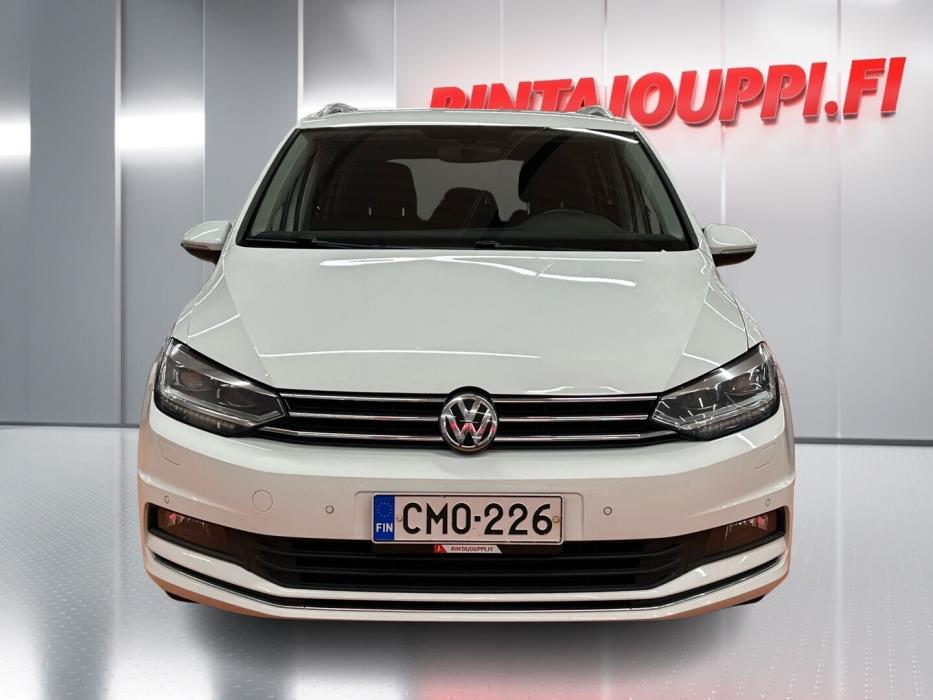 VOLKSWAGEN Touran 2019
