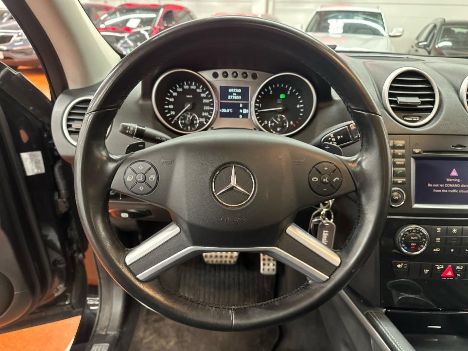 MERCEDES-BENZ ML 2010