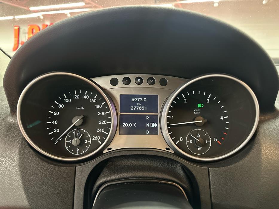 MERCEDES-BENZ ML 2010