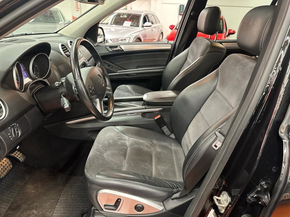 MERCEDES-BENZ ML 2010
