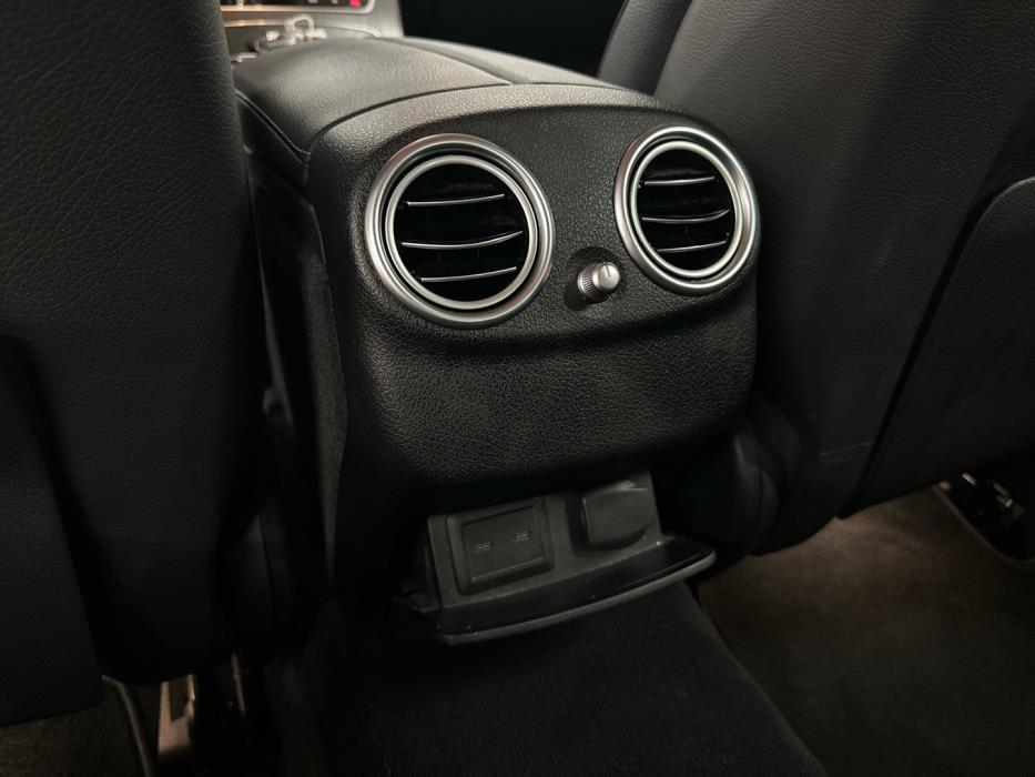 MERCEDES-BENZ E 2021