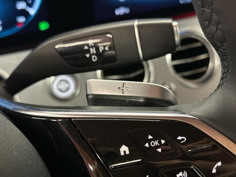 MERCEDES-BENZ E 2021