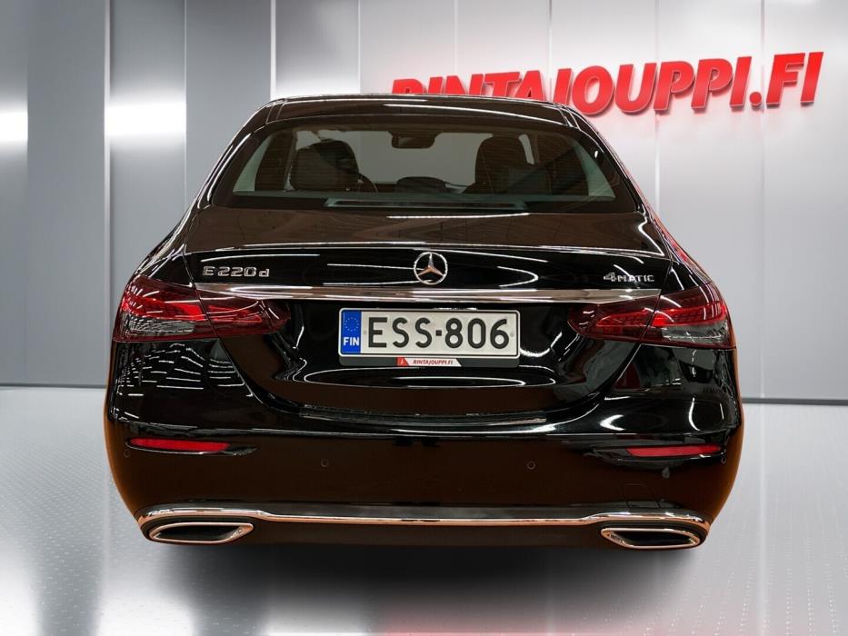 MERCEDES-BENZ E 2021