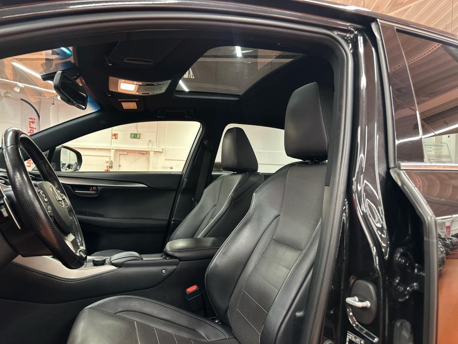 LEXUS NX 2016