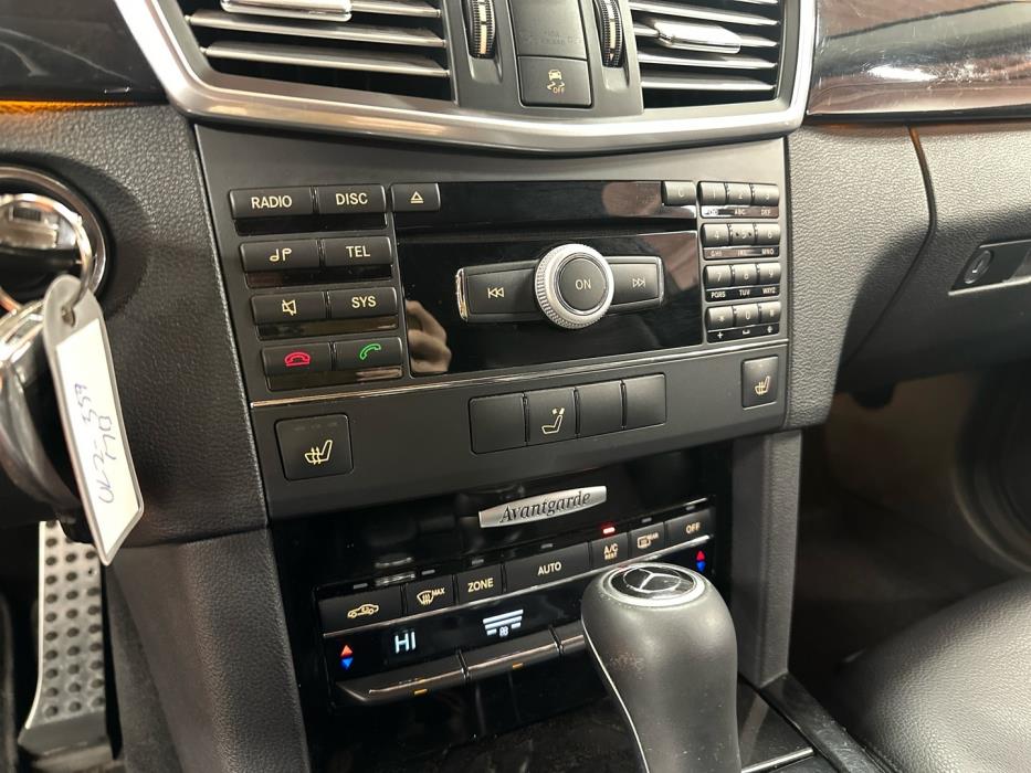 MERCEDES-BENZ E 2010