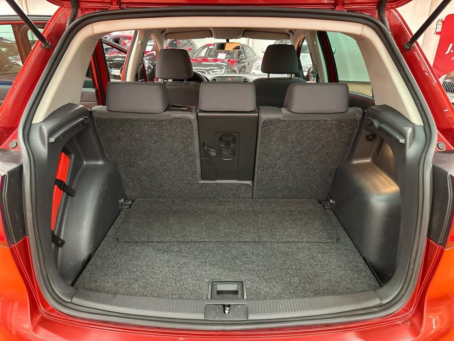 VOLKSWAGEN Golf Plus 2009