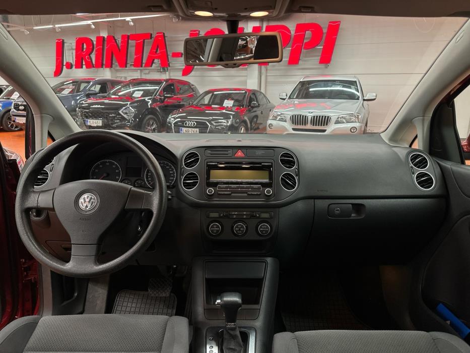 VOLKSWAGEN Golf Plus 2009