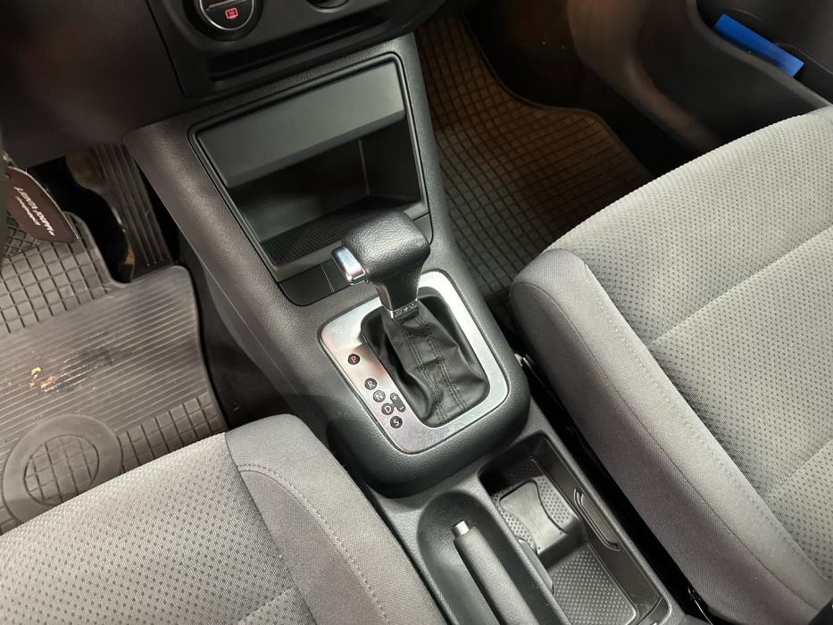 VOLKSWAGEN Golf Plus 2009