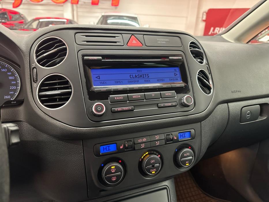 VOLKSWAGEN Golf Plus 2009