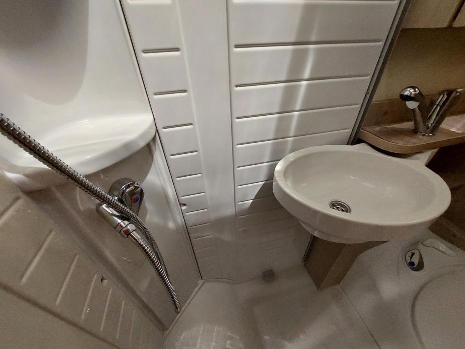 BÜRSTNER Nexxo T569 2013