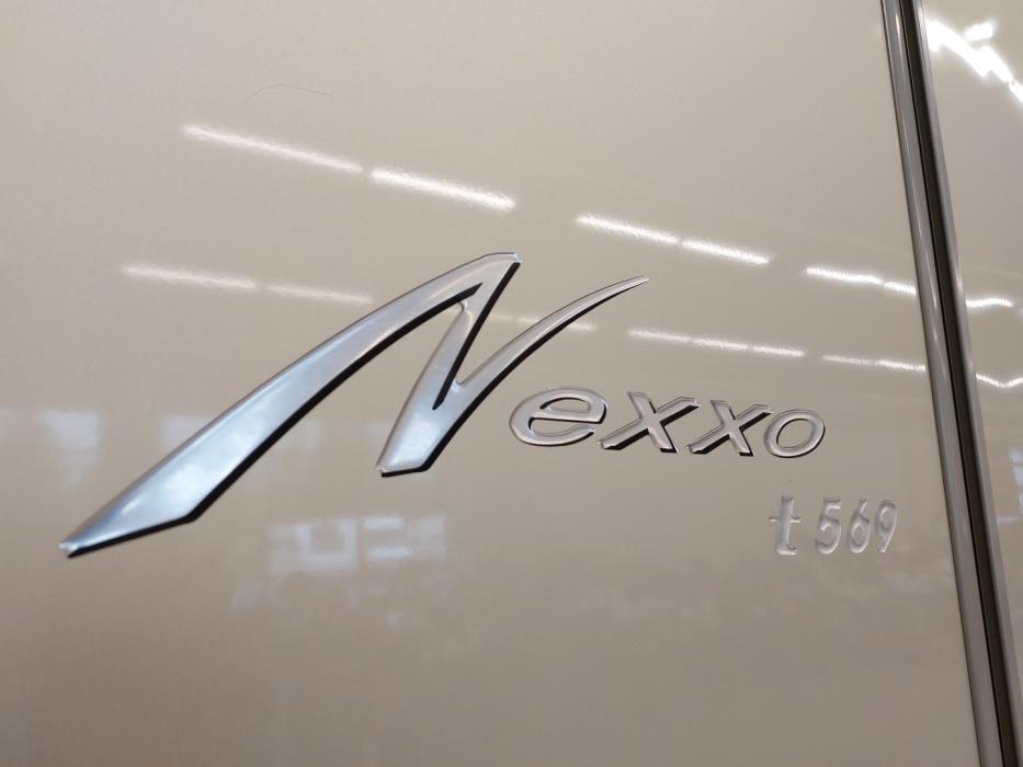 BÜRSTNER Nexxo T569 2013