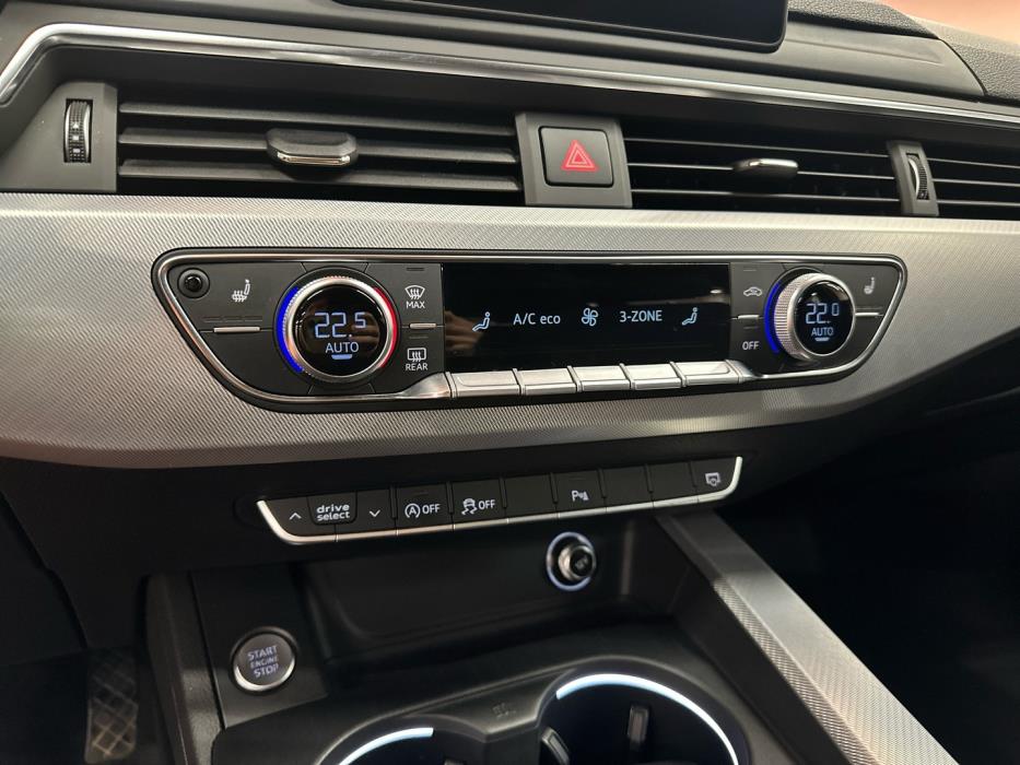 AUDI A4 2016