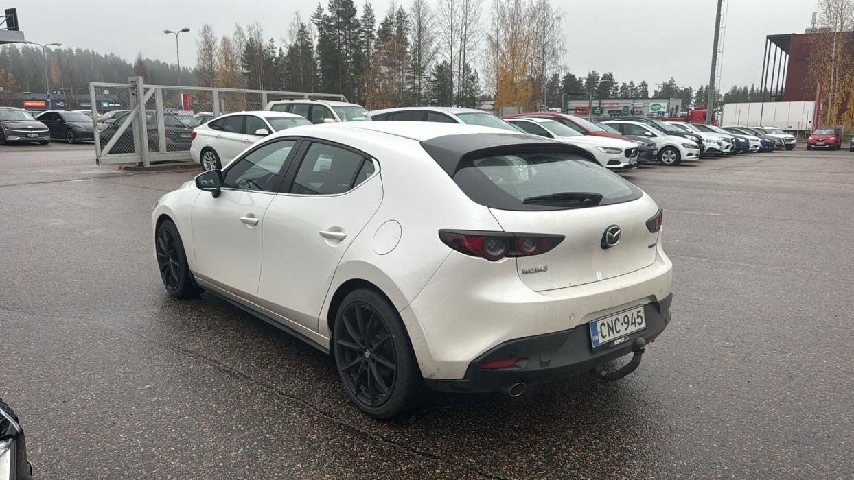 MAZDA 3 2019