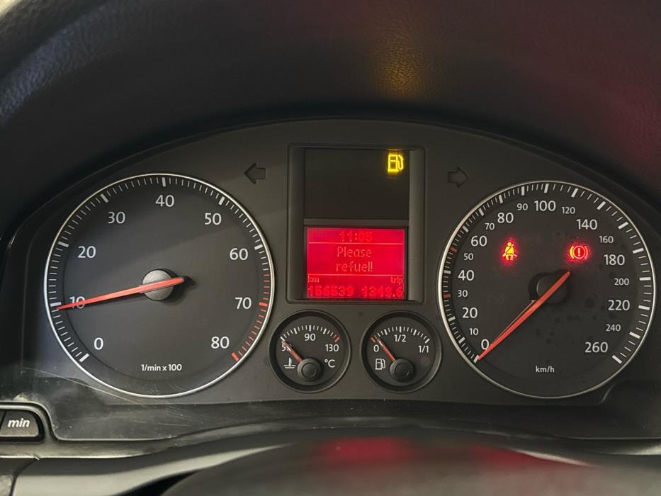 VOLKSWAGEN Jetta 2007