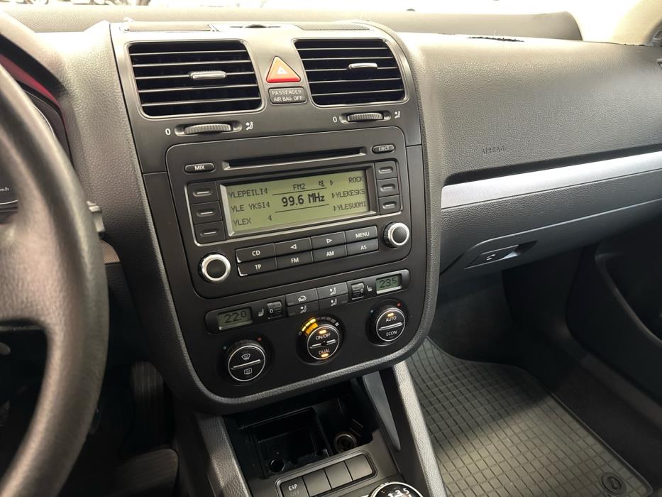 VOLKSWAGEN Jetta 2007