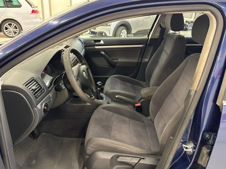 VOLKSWAGEN Jetta 2007