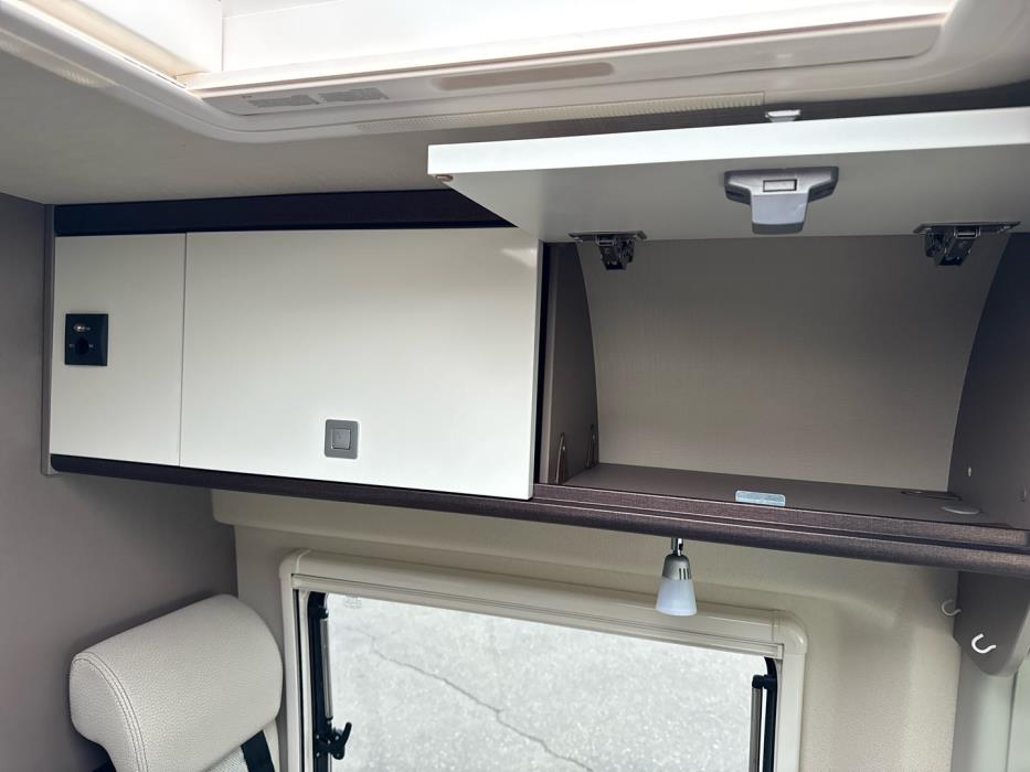 BÜRSTNER Harmony Line VAN 600 2019