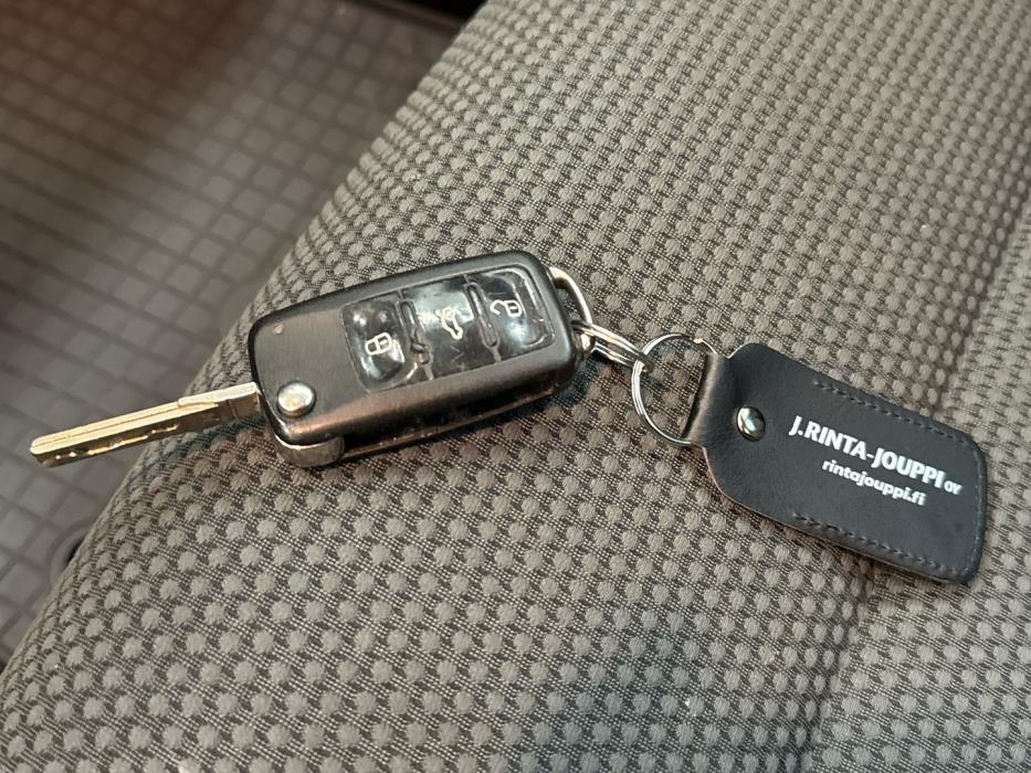 VOLKSWAGEN Golf 2010