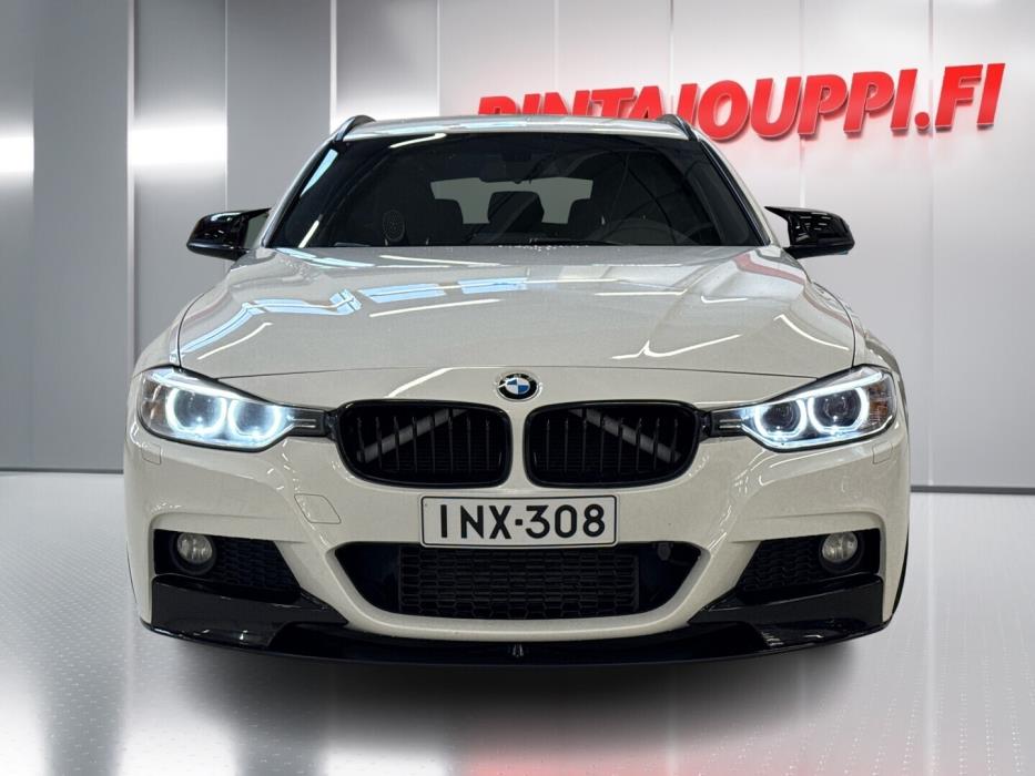 BMW 318 2015