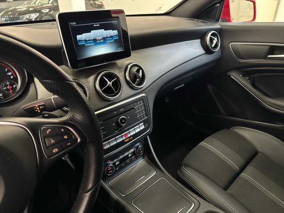 MERCEDES-BENZ CLA 2017