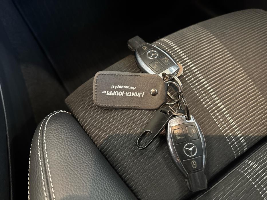 MERCEDES-BENZ CLA 2017