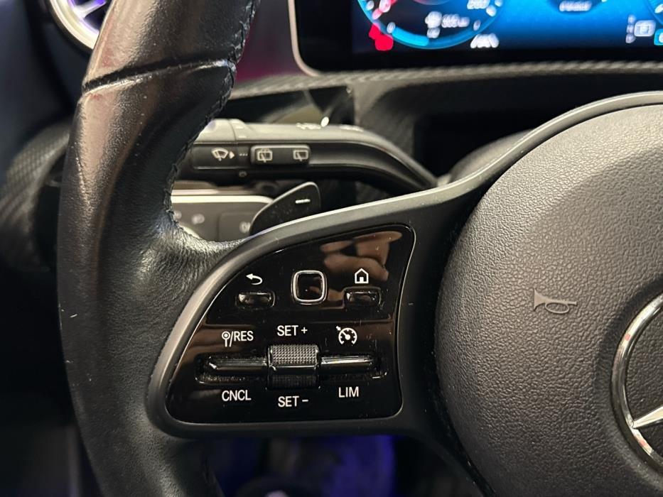 MERCEDES-BENZ A 2018