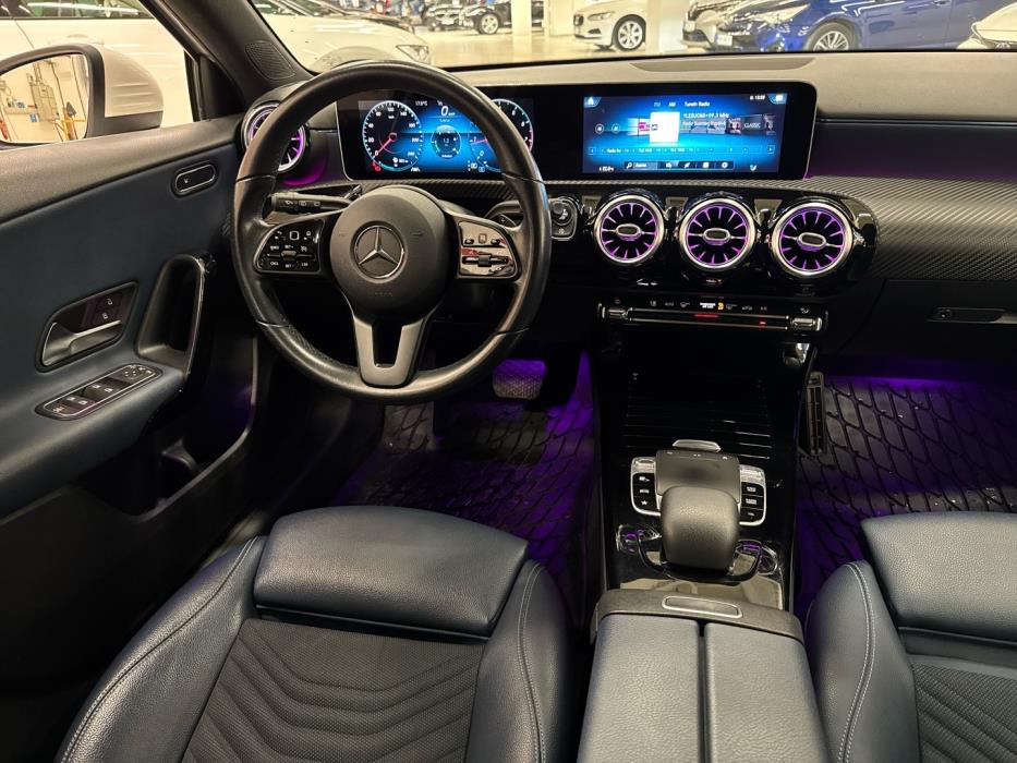 MERCEDES-BENZ A 2018