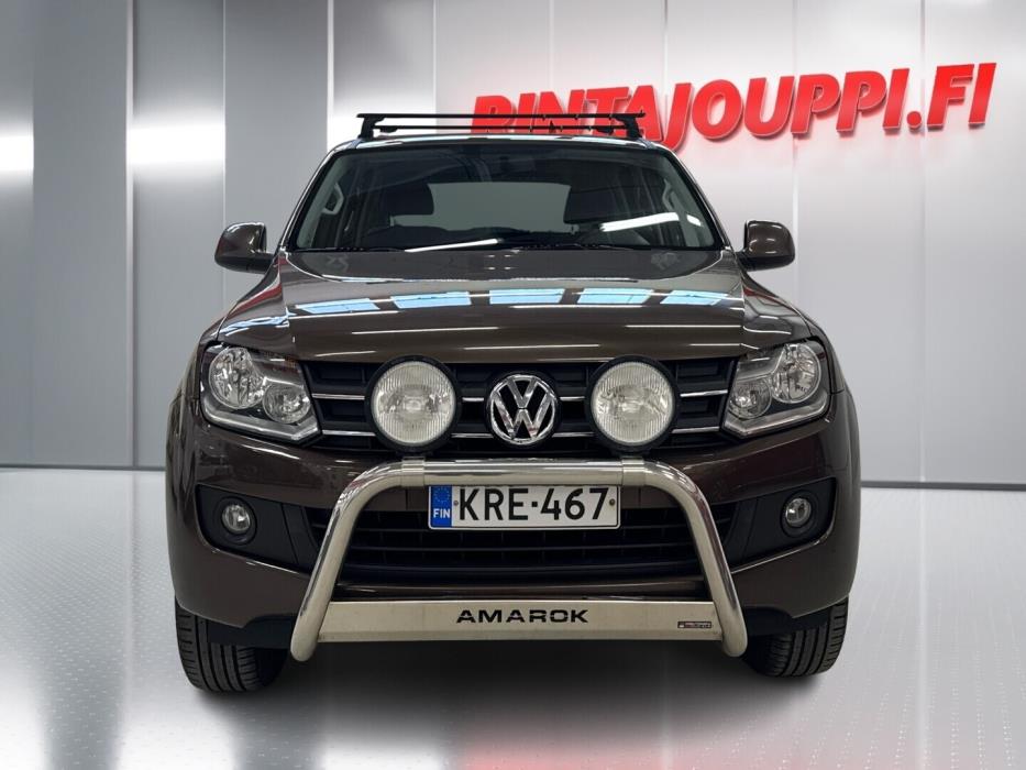 VOLKSWAGEN Amarok 2012