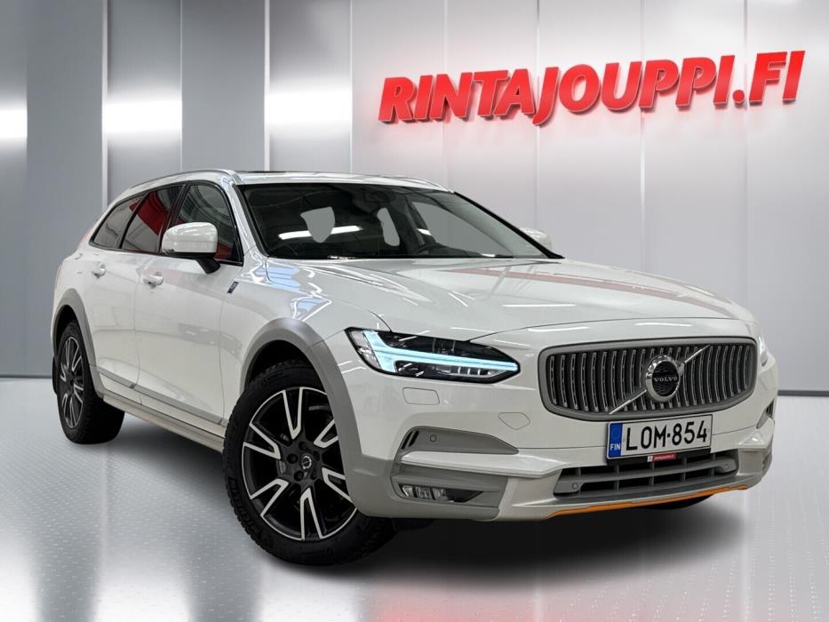 VOLVO V90 Cross Country 2018