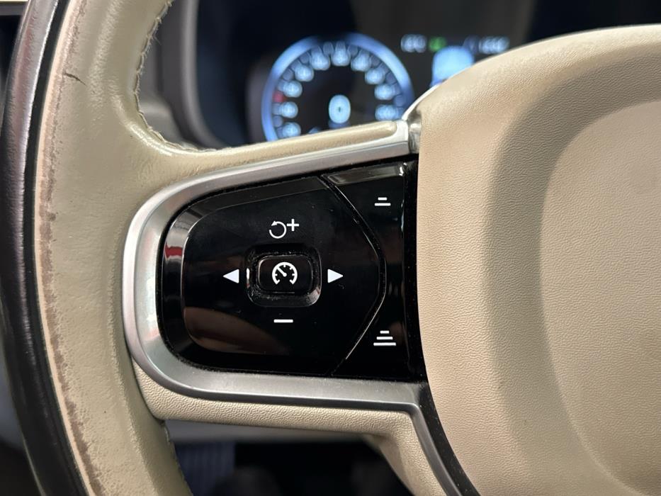 VOLVO V90 Cross Country 2018