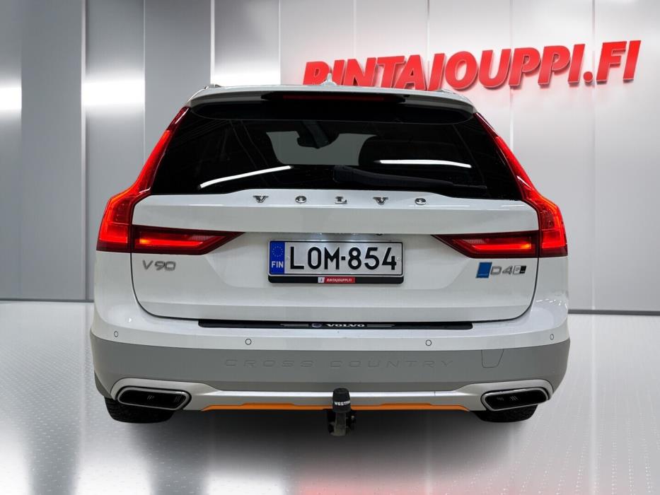 VOLVO V90 Cross Country 2018